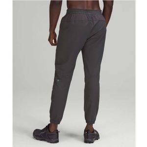 Lululemon License to Train Jogger 29" / Medium / Graphite Grey Mens Gym